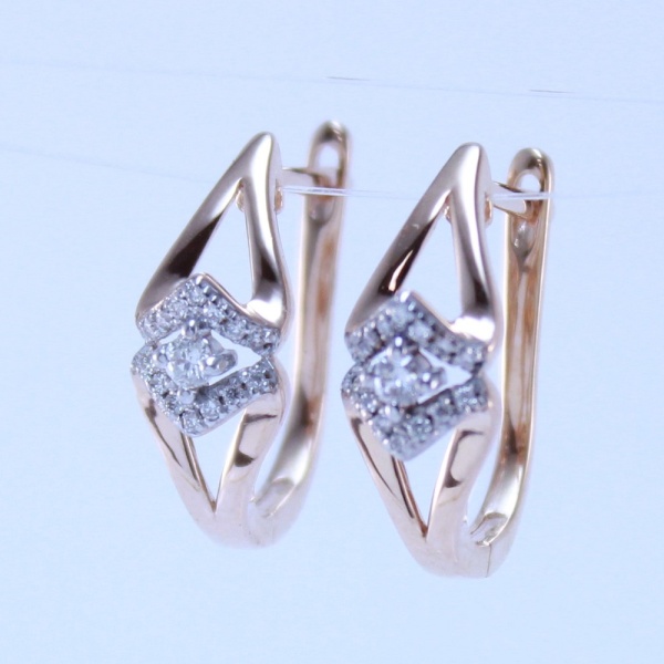 Серьги из красного золота с бриллиантами